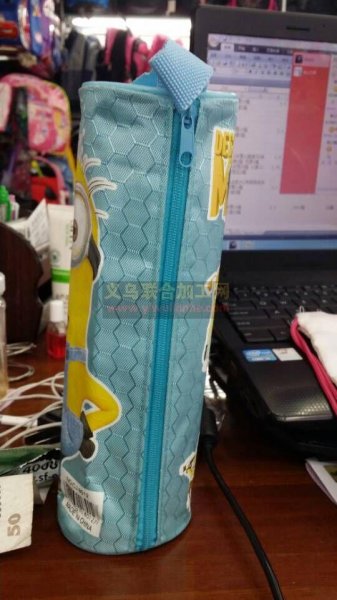 国际商贸城有36000笔袋和书包单子外发