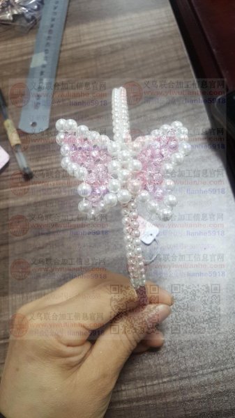 如图头箍串珠编织手工活外发
