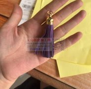 长期大量手工活外发，如图，打胶挂圈的手工